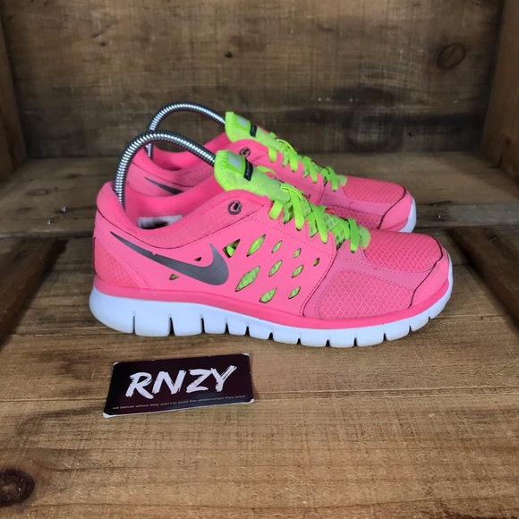 Nike Shoes - Nike Flex Run Pink Volt